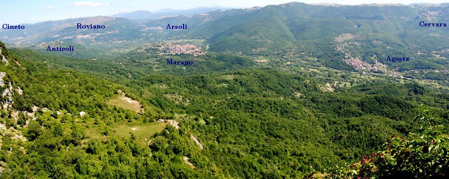 Il panorama della Valle dellAniene da Rocca di Mezzo. Grazie per la vista meravigliosa, signor Cimaglia!
