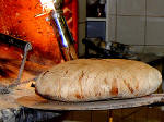 36. Eccolo qui: un pane meraviglioso, buonissimo, croccante per tre giorni proprio come "na vota"!