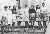 53. Olimpia Toppi: Queste ragazze sono... "la meglio giovent" delle classi 1954-1956! Da sinistra: Silla, Nadia, Luisa, Nanda, Olimpia, Anna Maria, Marilena e Tamara.