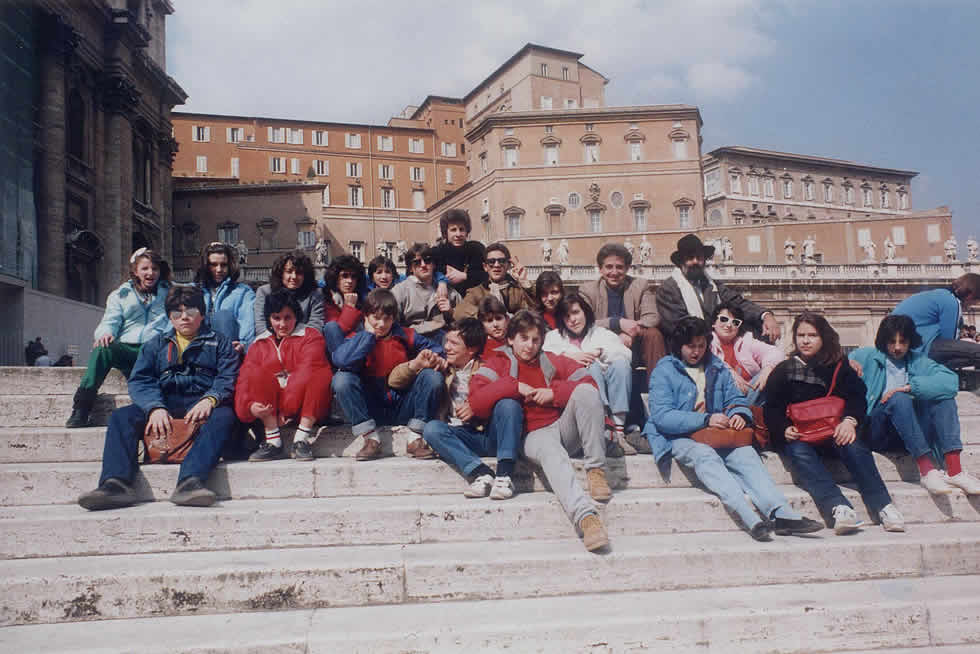 Anno scolastico 1985-1986. Visita alla basilica di San Pietro.