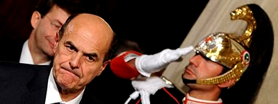Per la serie "Questi poveri mariti": Pier Luigi Bersani.