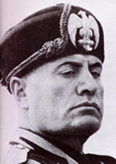 Per la serie "Sta per togliersi anche l'ultima maschera": Silvio Berlusconi, da Mussolini a Mussolini passando per Craxi.