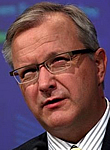 Per la serie "Espressioni straordinariamente intelligenti ulteriormente migliorate per mezzo di occhiali": Olli Rehn.
