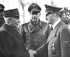 Per la serie "Corsi e ricorsi storici": il maresciallo Petain-Sarkozy, a sinistra, con il fuehrer Hitler-Merkel.
